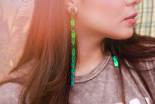 Load image into Gallery viewer, Shoulder Duster Earrings